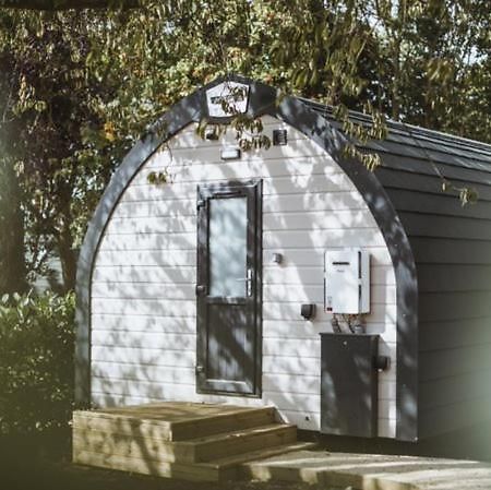 Carlton Manor Pods Apartment Aldbrough Bagian luar foto